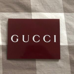 ✉️ Gucci receipt enclosure envelope